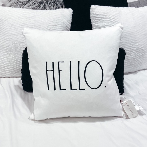 rae dunn throw pillows